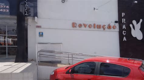 Praça Revolução Restaurante Bowling e Bilhar .